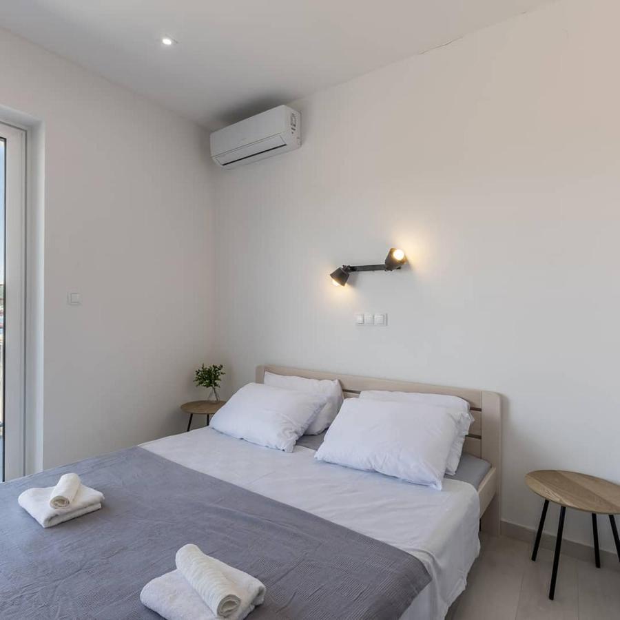 Luxury Apartments Skalinada Near Beaches, Tisno - Dalmatia Dış mekan fotoğraf