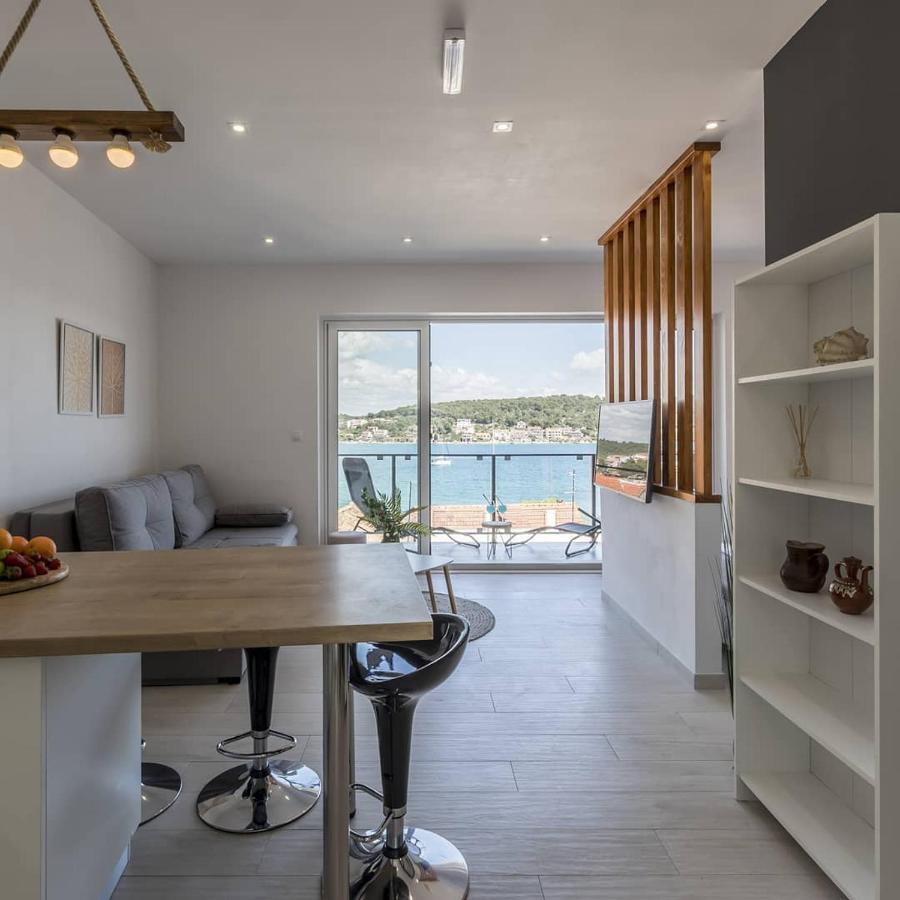 Luxury Apartments Skalinada Near Beaches, Tisno - Dalmatia Dış mekan fotoğraf