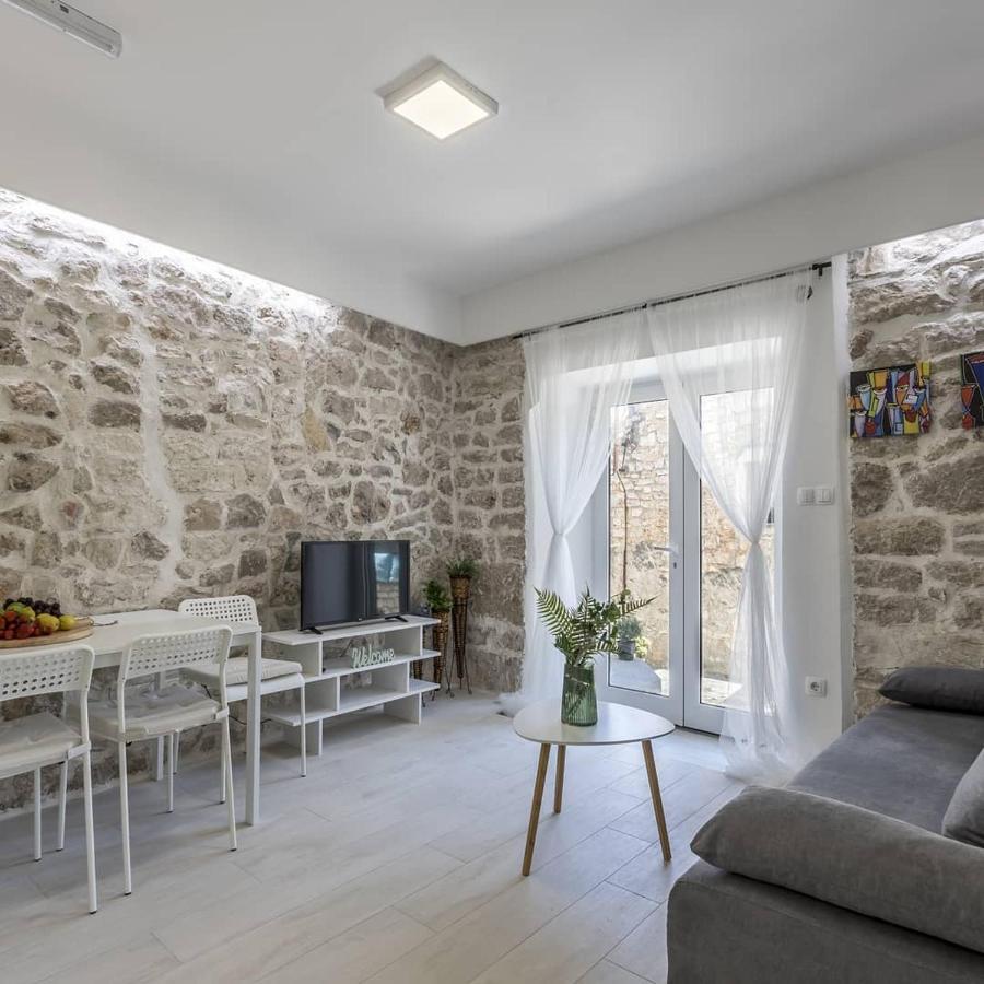 Luxury Apartments Skalinada Near Beaches, Tisno - Dalmatia Dış mekan fotoğraf
